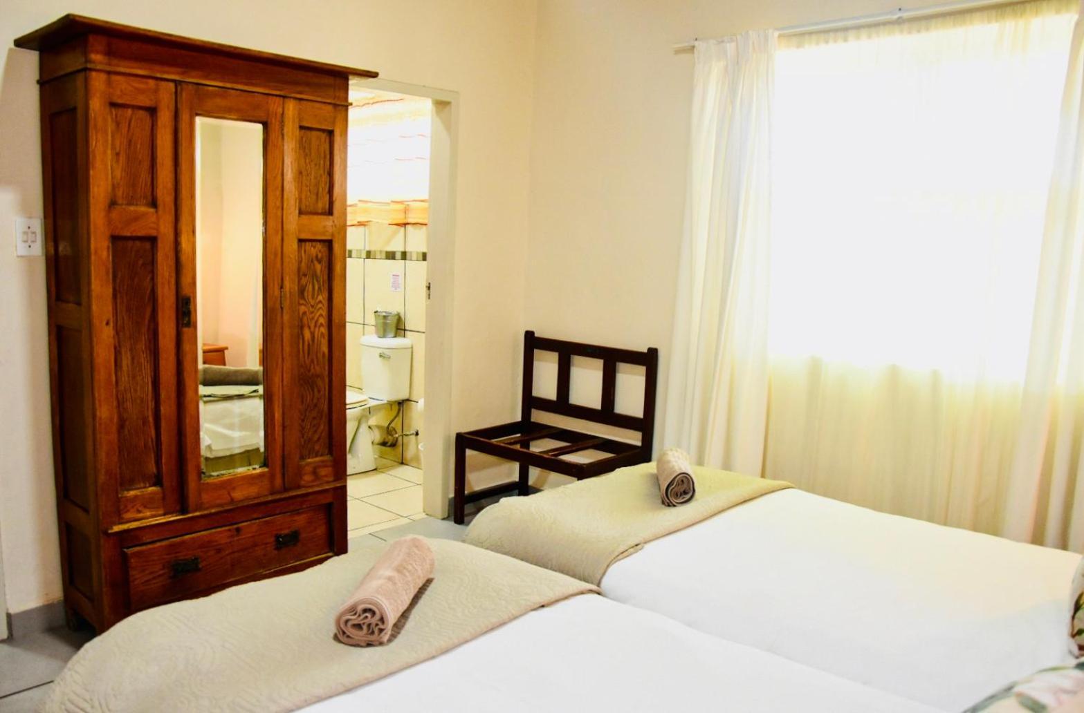 Donkin Country House Beaufort West Eksteriør bilde
