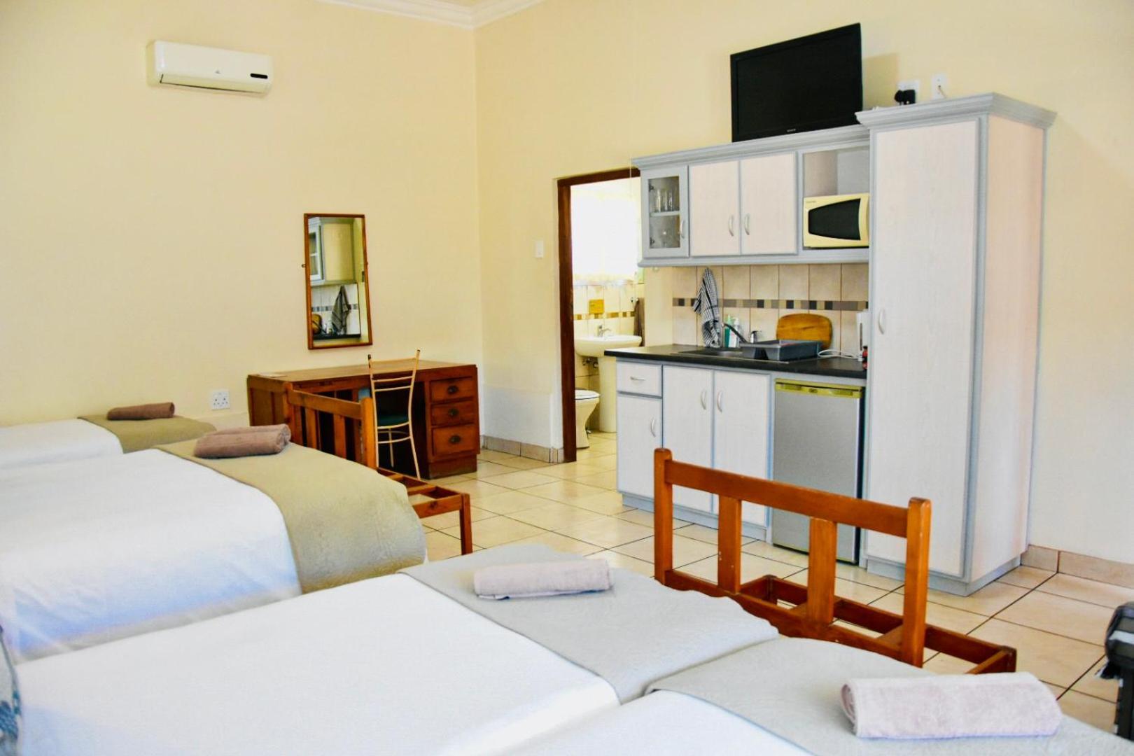 Donkin Country House Beaufort West Eksteriør bilde